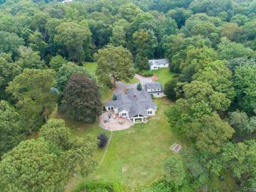 140 Old Winkle Point Rd, Northport, NY 11768 | MLS #959562
