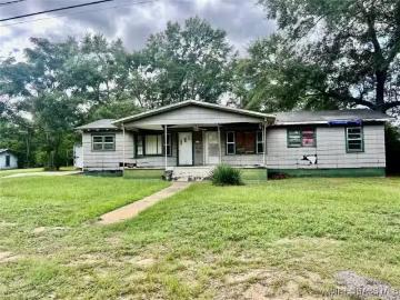 140 LARKIN RD, ELBA, AL 36323