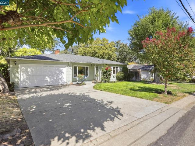 140 Lucinda Ln