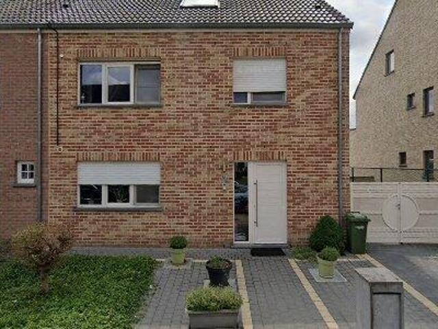 140 m2 apartment for rent in Herent