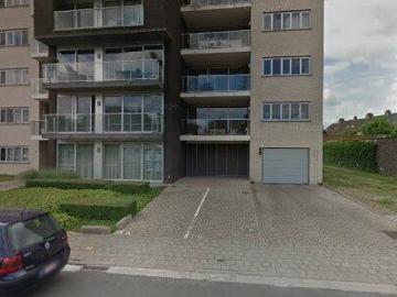 140 m2 apartment for rent in Izegem