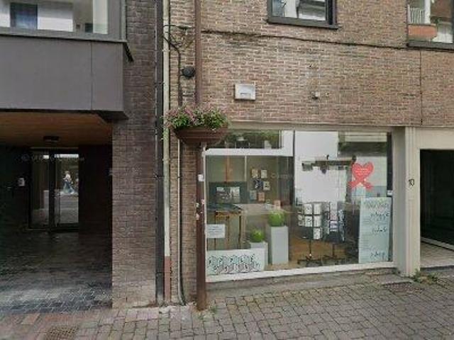 140 m2 apartment for rent in Waregem