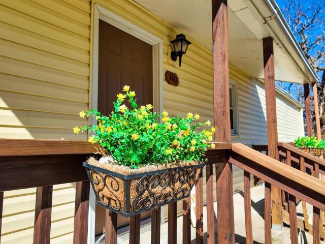 140 Magoon Street
