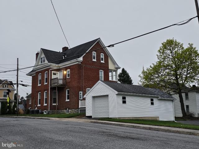140 N Grant St, Waynesboro, PA 17268 | MLS #PAFL2033
