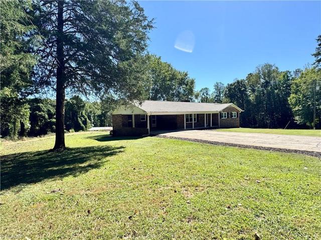 140 Northeast Circle
