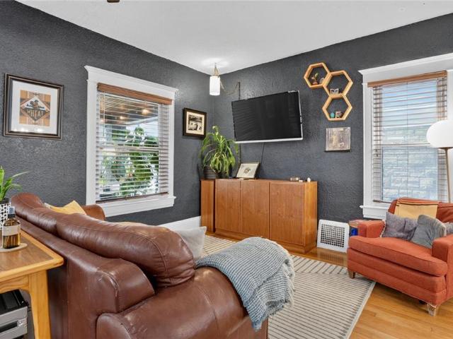 140 S Kensington Avenue