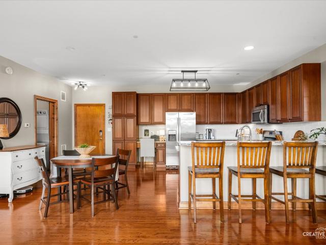 140 S RIVER Street # 211