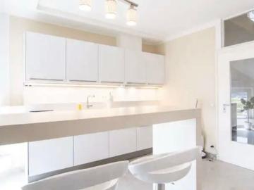 140 sqm Maisonette with roof terrace, Dusseldorf Amsterdam Apartments for Rent
