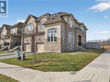 Hamilton, Ontario, Ontario - Garden, Deck