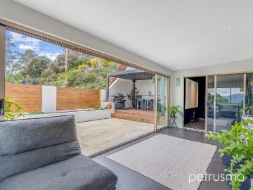 1/40 Rosehill Crescent, Lenah Valley TAS 7008 Townhouse For Rent | Domain