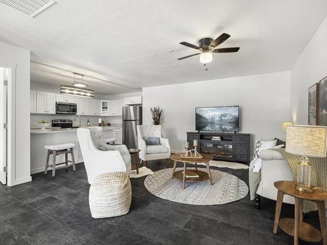 140 Railroad Ave Unit 3, Kellogg, ID 83837