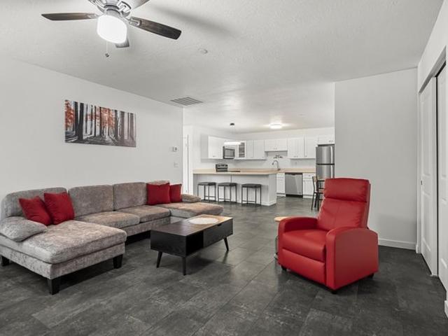 140 Railroad Ave Unit 4, Kellogg, ID 83837