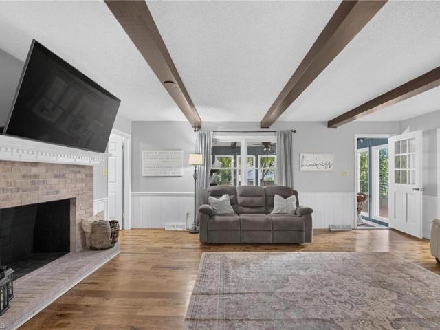 140 Raintree Road