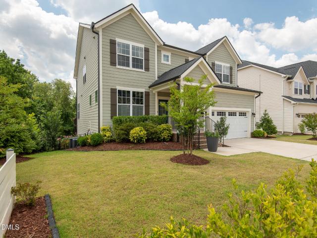 140 Woodstaff Avenue