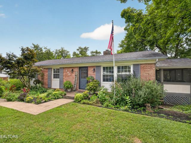 140 Westwood Drive