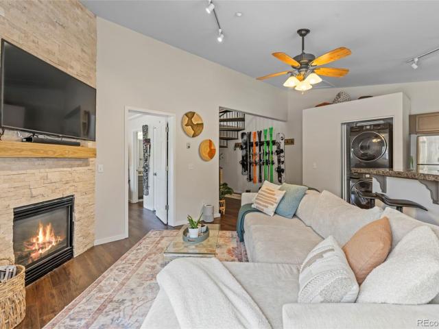 140 Wildernest Court # 104