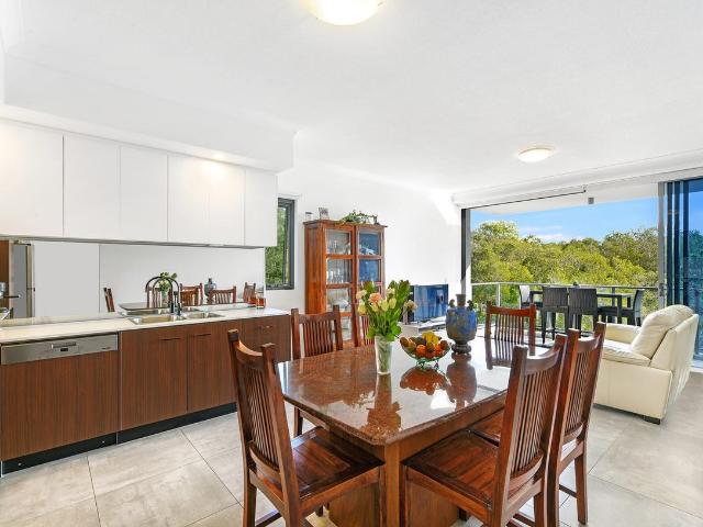 1414/397 Christine Avenue, VARSITY LAKES QLD 4227