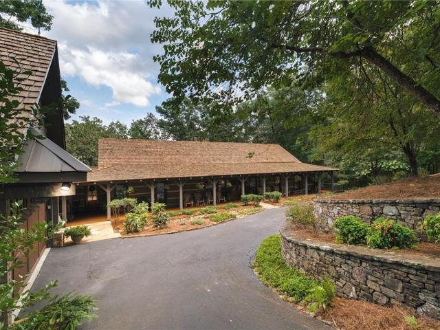 1414 Mcelroy Mountain Drive
