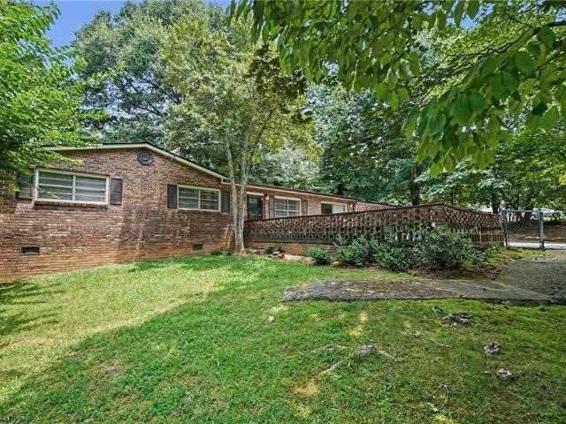 1415 Sycamore Drive