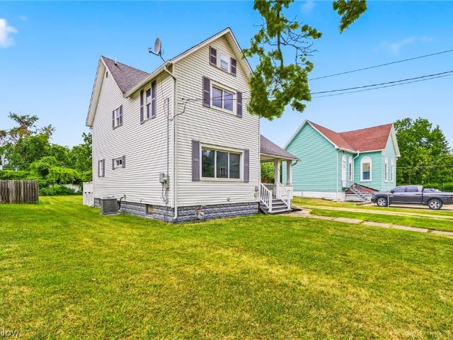 1415 W 9th Street