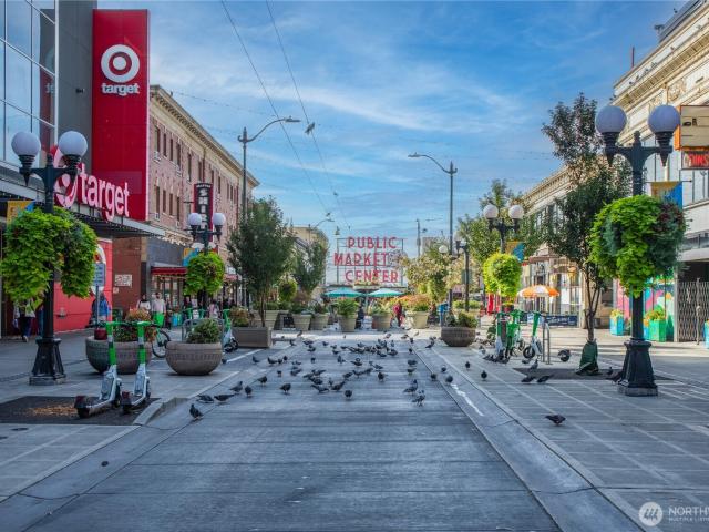 1415 2nd Avenue # 1009