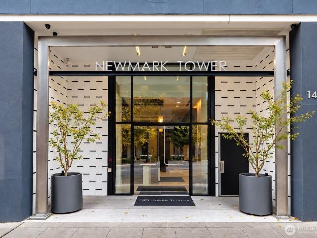 1415 2nd Avenue # 2108