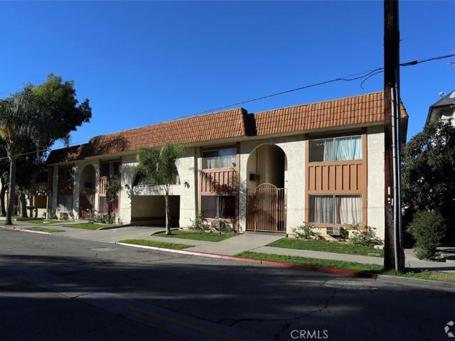 1416 N Spurgeon St, Santa Ana, CA 92701 | MLS #OC26051