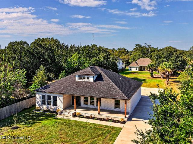 1416 E Beach Boulevard