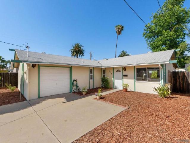 1416 S Maple