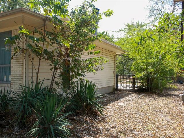 1417 williamsburg Road