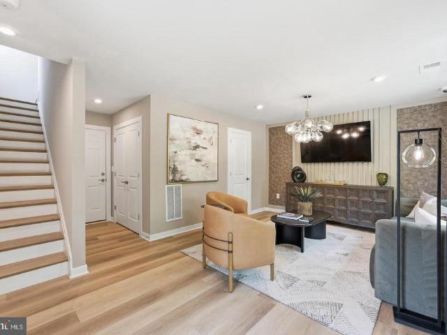 14186 Slate Street