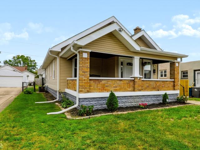 1419 N Linwood