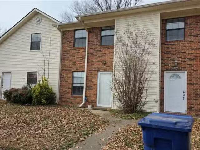 1419 N NASHVILLE AVE, RUSSELLVILLE, AR 72801
