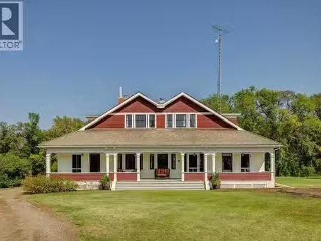 141034 Township Road 190, Rural Newell, County Of, AB, T1R 1B6.
