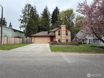 1410 nd Ave SE, Everett, WA 98208 | MLS #2511
