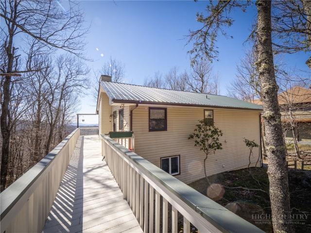 1410 Beech Mountain Parkway