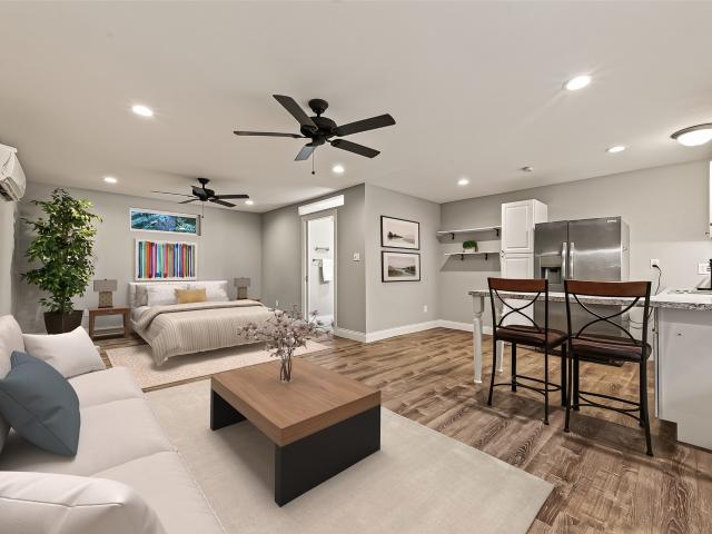 1410 Briar Green Court