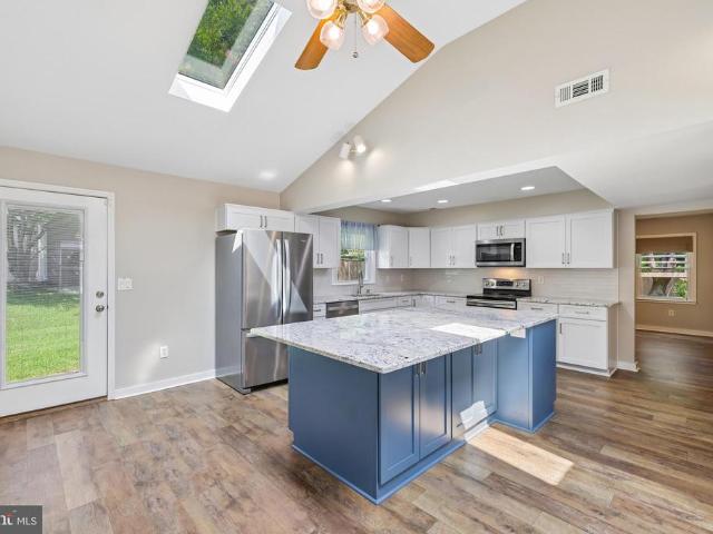 1410 Knights Bridge Turn