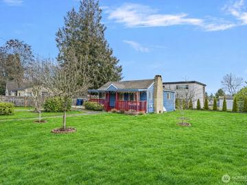 1411 th Ave S, Tukwila, WA 98168 | MLS #2484