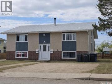 1411 Th Street, North Battleford, SK, S9A 2K7 house for sale | Listing ID SK027407 | Royal LePage