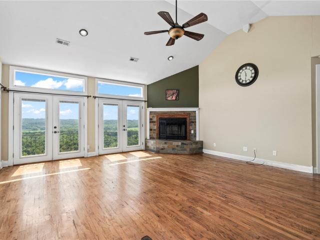 14129 Oak Ridge Circle