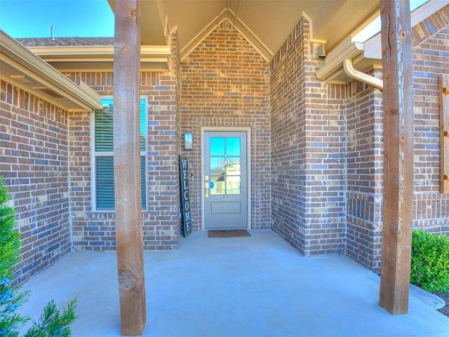 1412 NW 17th Place