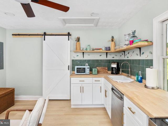 1412 Old Winchester Pike