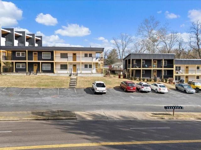 1412 Knob Creek Rd, Johnson City, TN