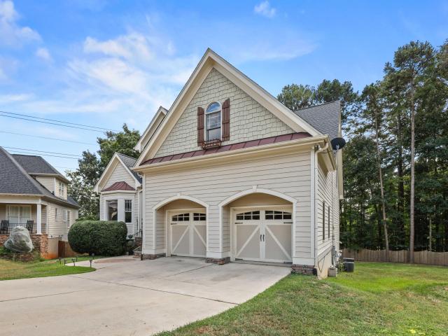 1412 Savannah Oaks Way