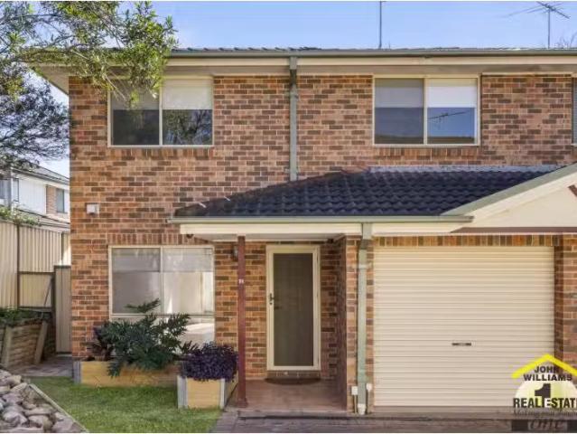 14/130 Glenfield Road, Casula Townhouse for rent Listed by Re.