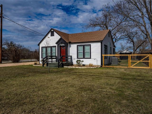 1413, 1415 Carroll Lane