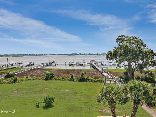 141 Cove Side Lane