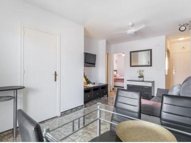 141 APARTAMENTO SOLEADO