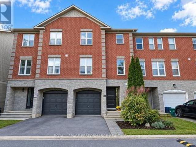 141 Arcola Private, Ottawa, ON, K1K 4W9 house for sale | Listing ID X13868 | Royal LePage